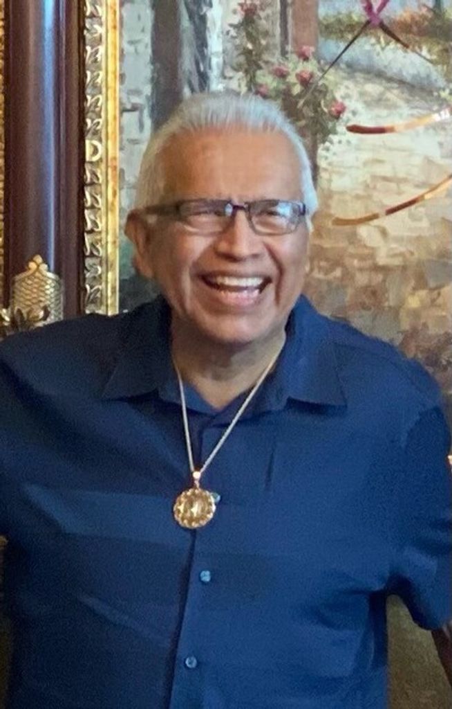 Jose Emilio Munoz Profile Photo