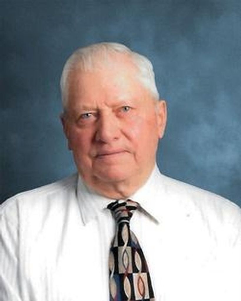 Richard J. Deschamp