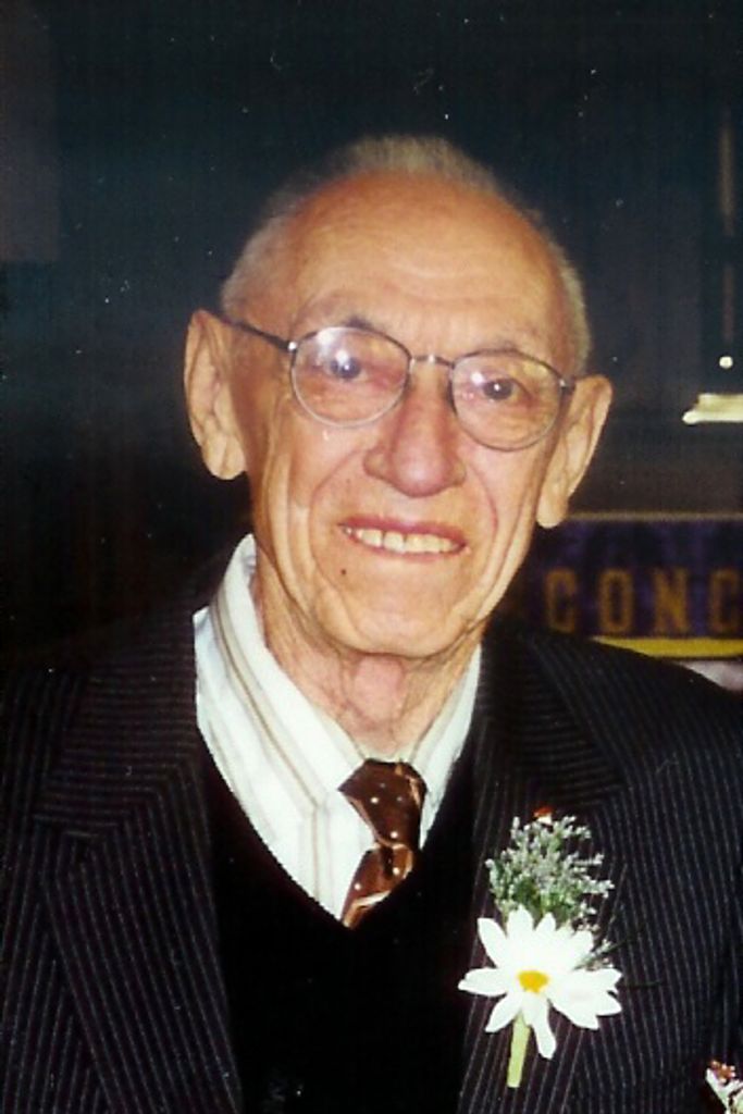 Francis J Wartzenluft Profile Photo