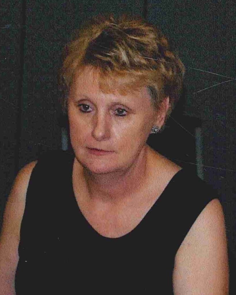 Vickie "Wendy" Gayle Davis