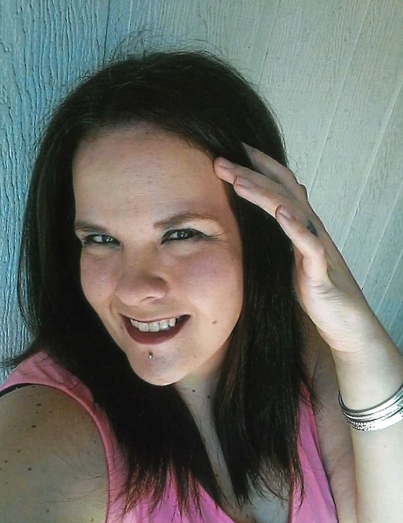 Lisa Michelle Haralson Profile Photo
