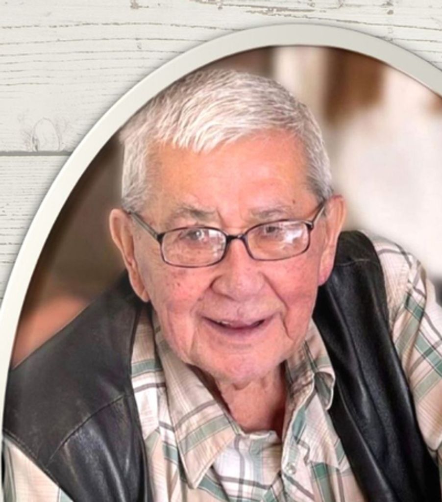 Robert Gunville Profile Photo