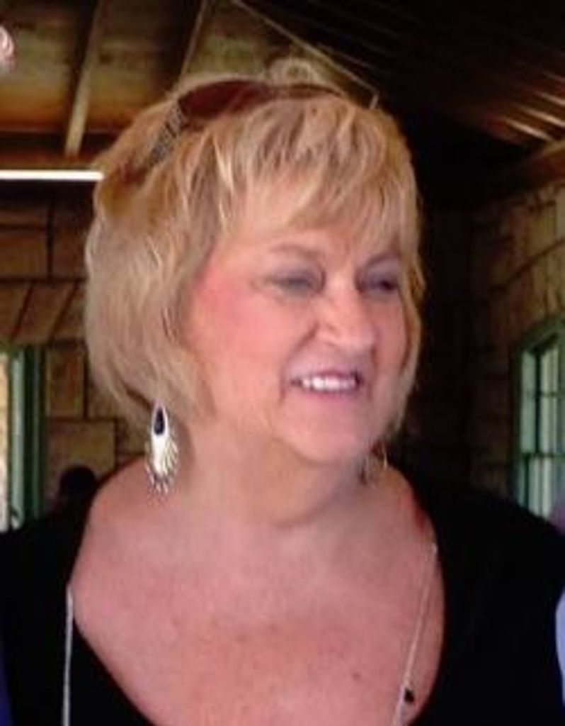 Linda Lundquist