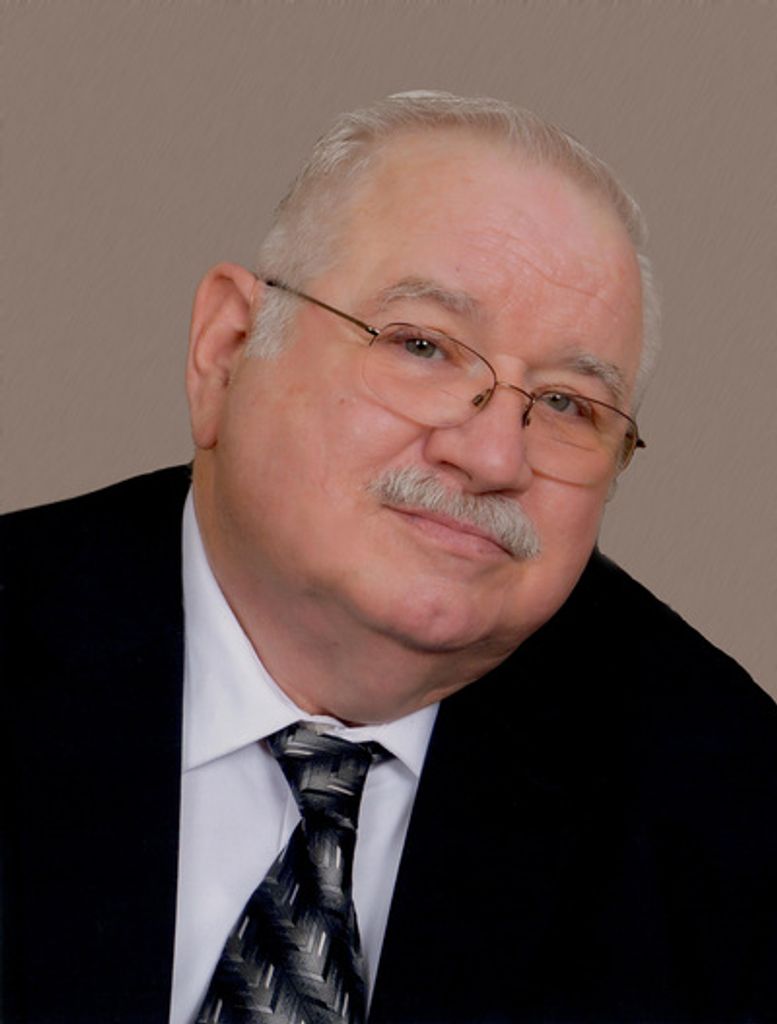 Michael William Craig Profile Photo