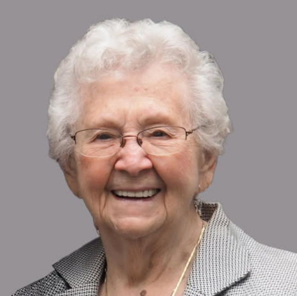 Elizabeth Wozniak Profile Photo