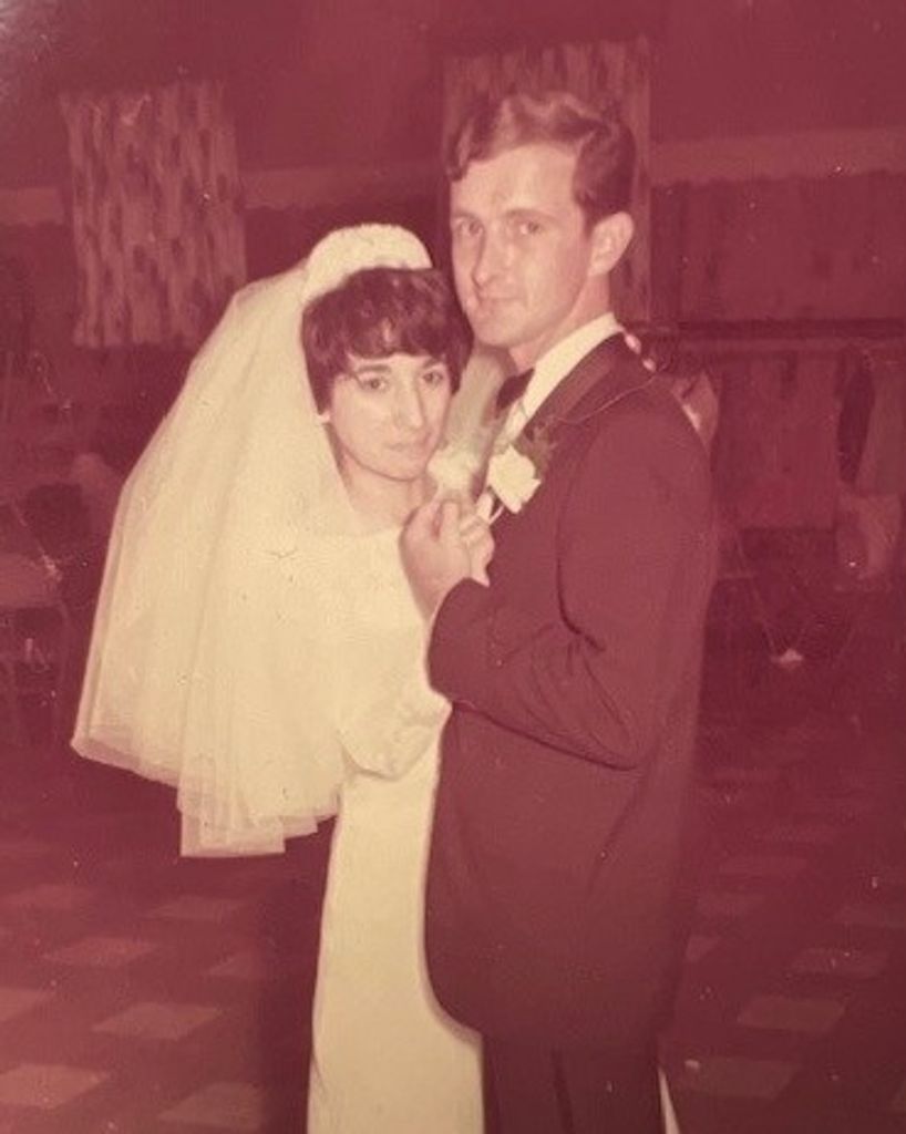 Rosemarie and Paul Davis Profile Photo