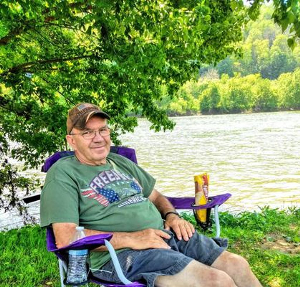 Warren Burkhart Profile Photo