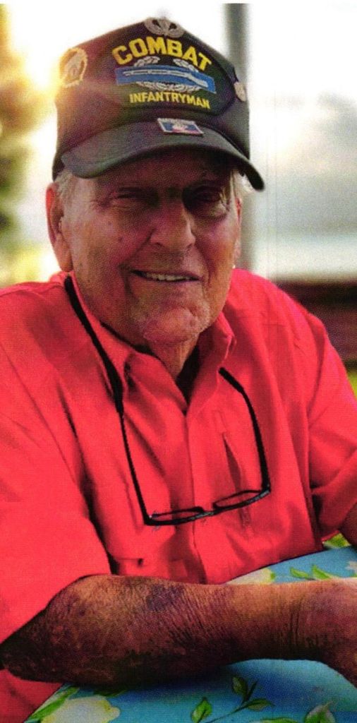 Thomas Richard Wallace Profile Photo