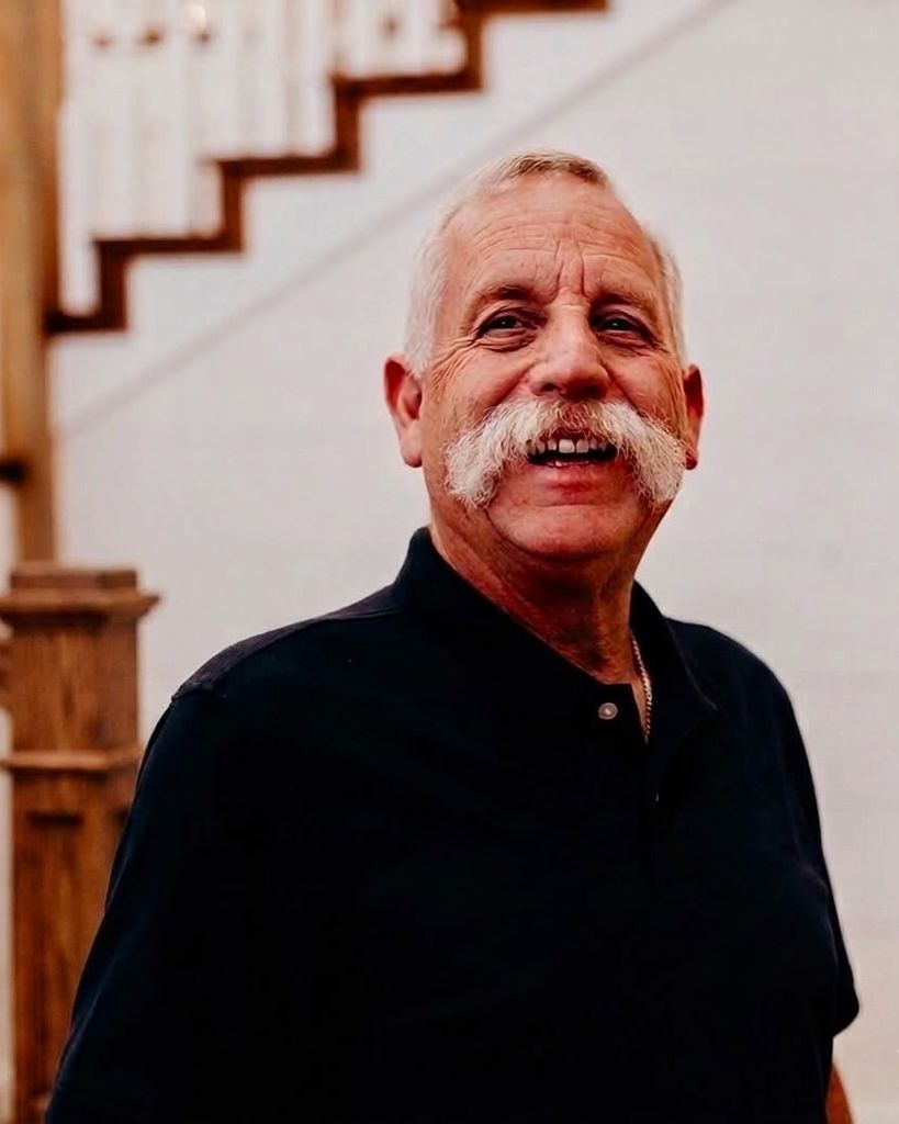 Kenneth "Ken" Rueckert