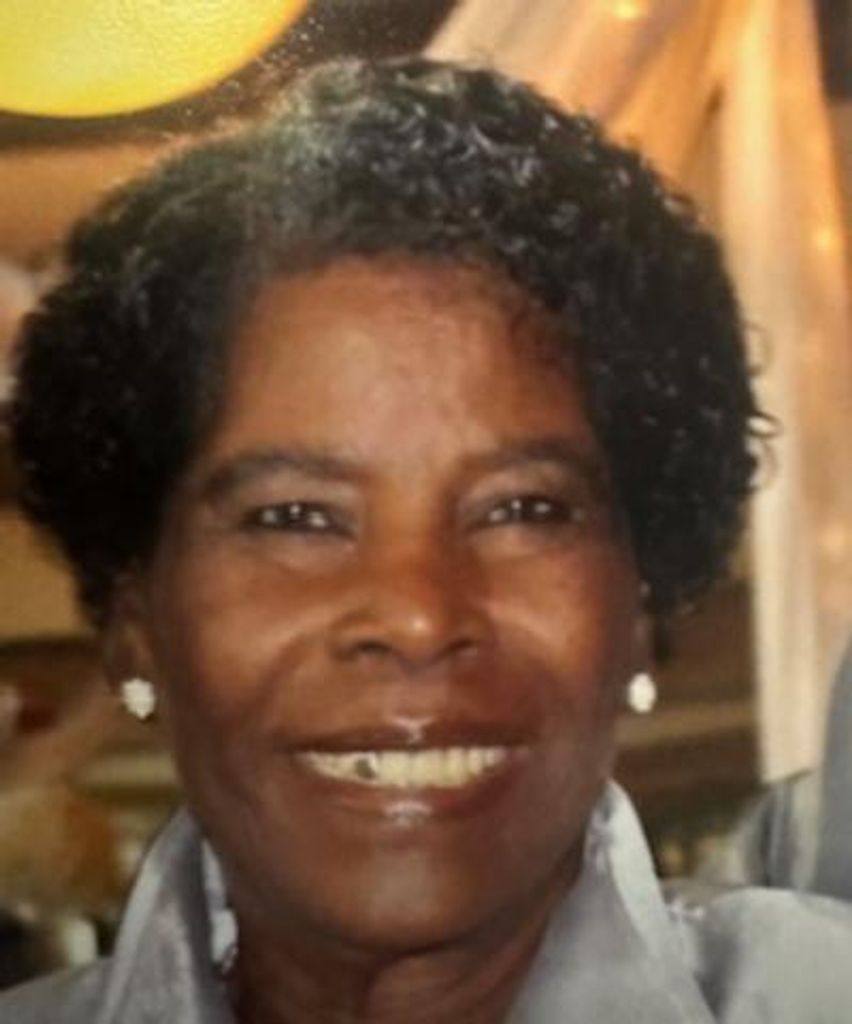 Mrs. Pearlie M. Hubbard Profile Photo