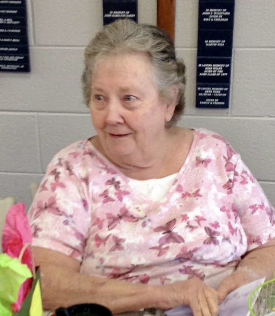 Nona Saville Profile Photo