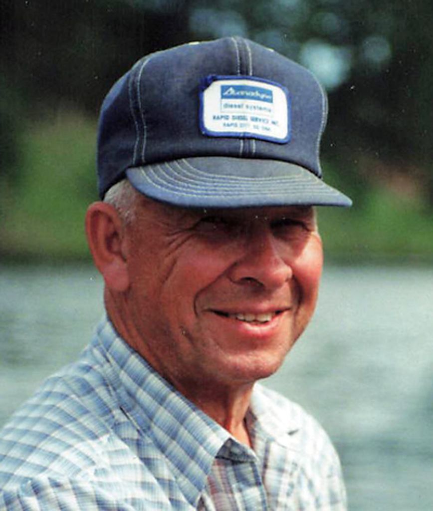 Vernon "Vern" Eugene Ross Profile Photo