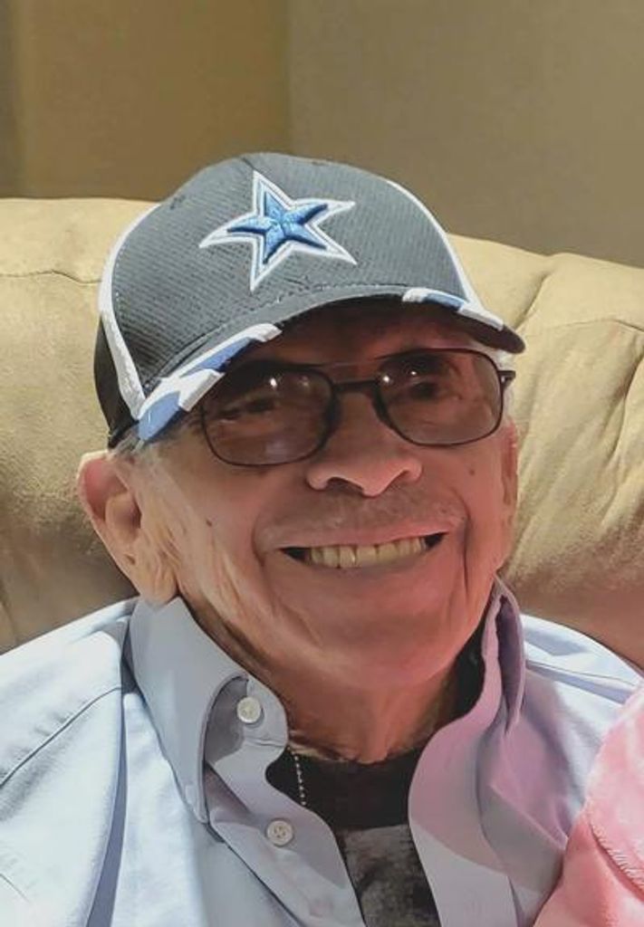Manuel Fernandez Profile Photo