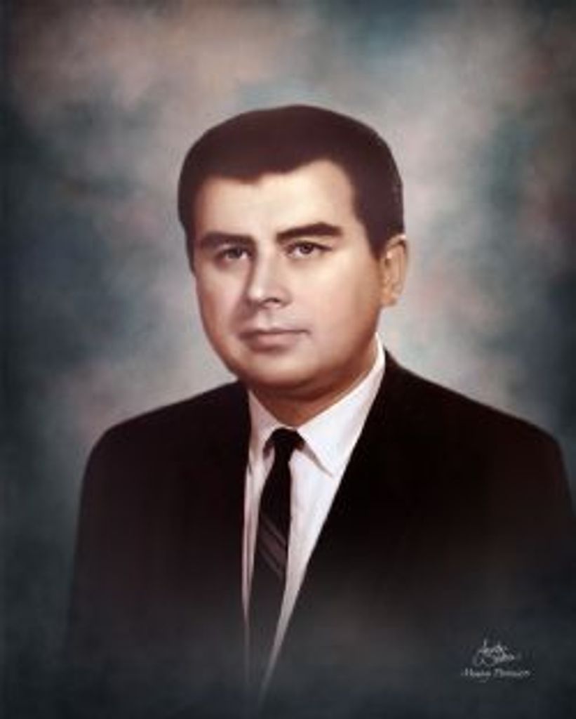 Ernest Gonzalez Profile Photo