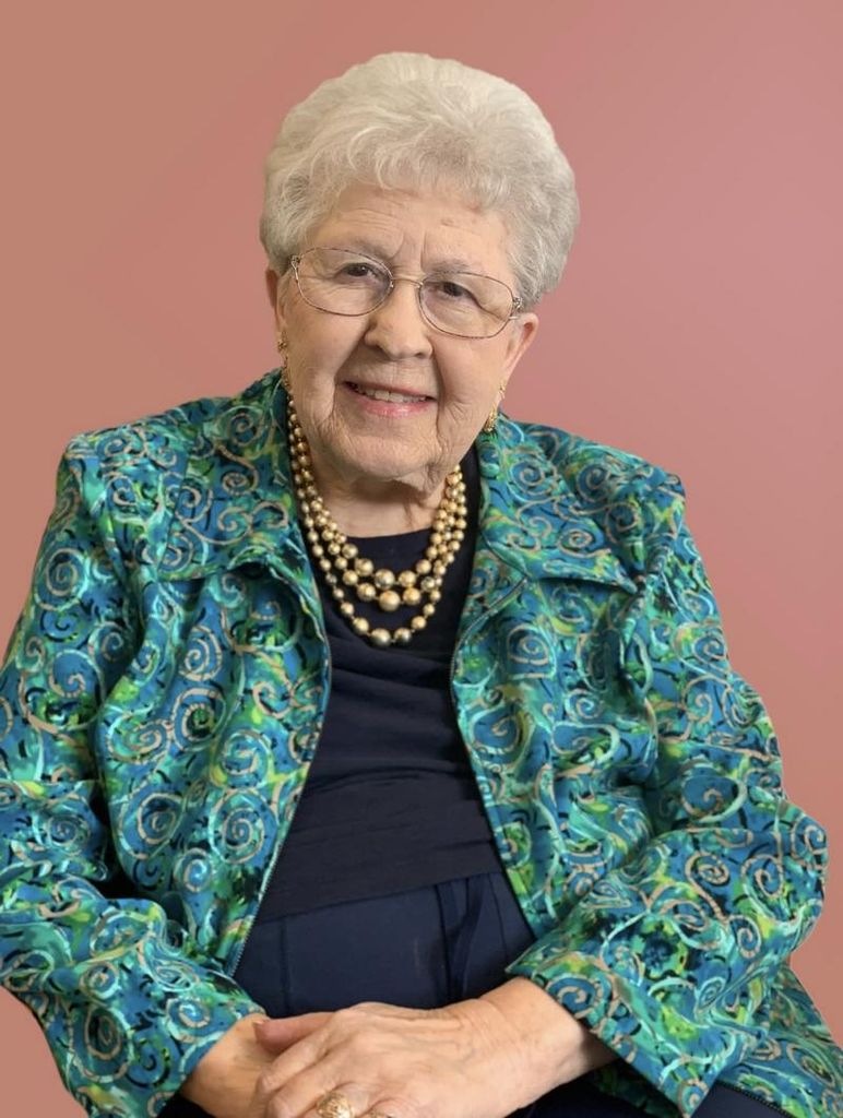Elsie Schock Profile Photo