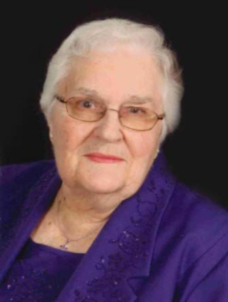 Lavonne Gertrude Pautzke