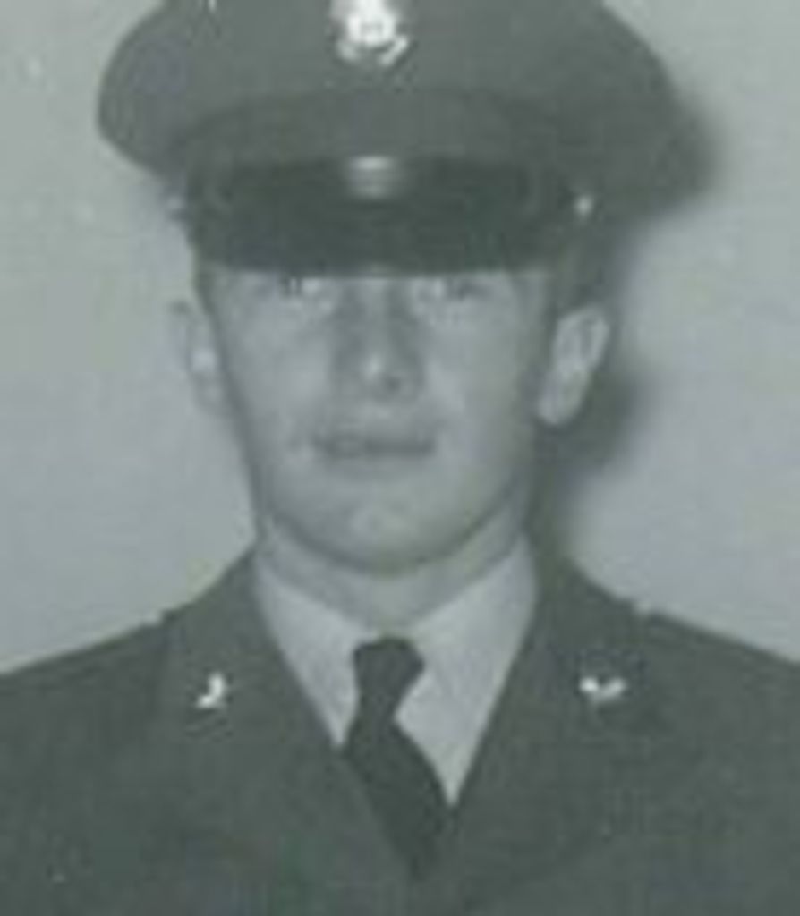 Everett Vance