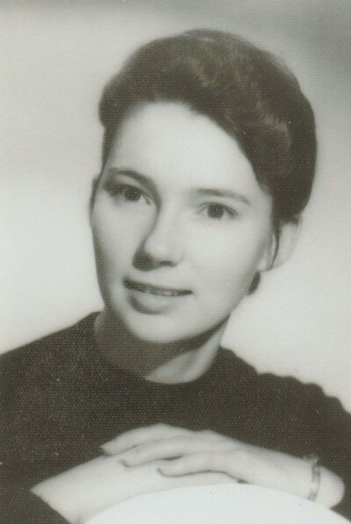 Vera Maxine Roaseau Profile Photo