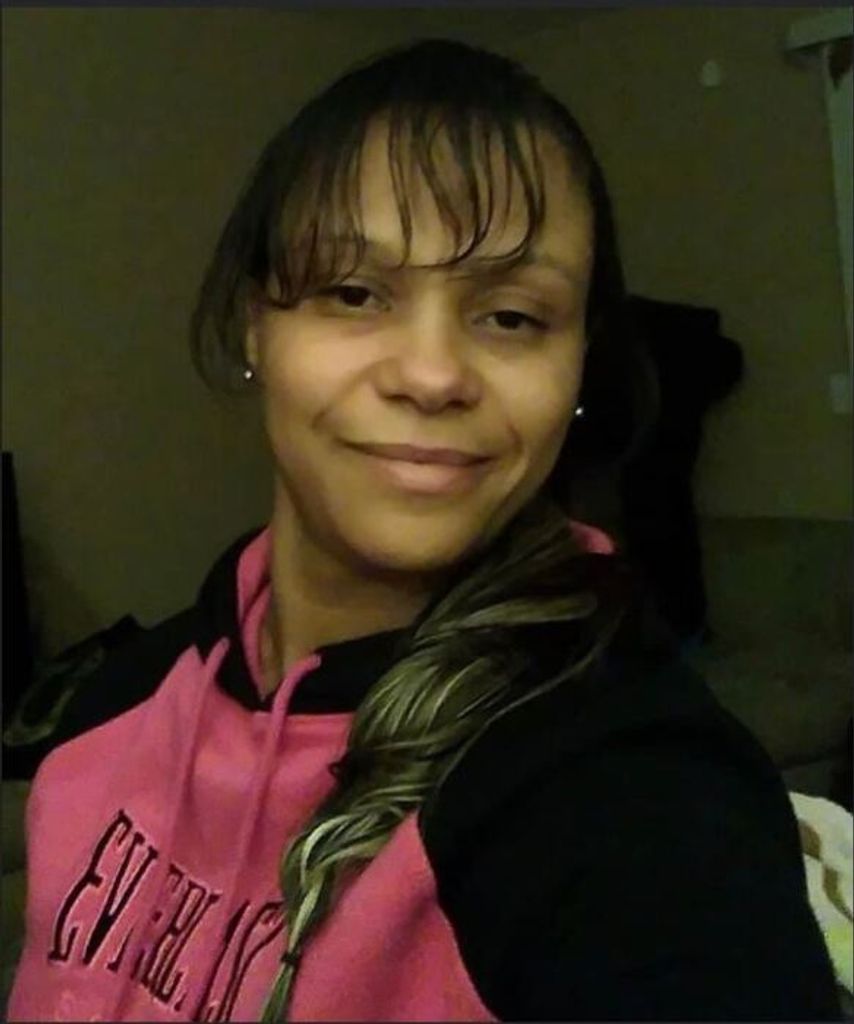 Marcella Newbins