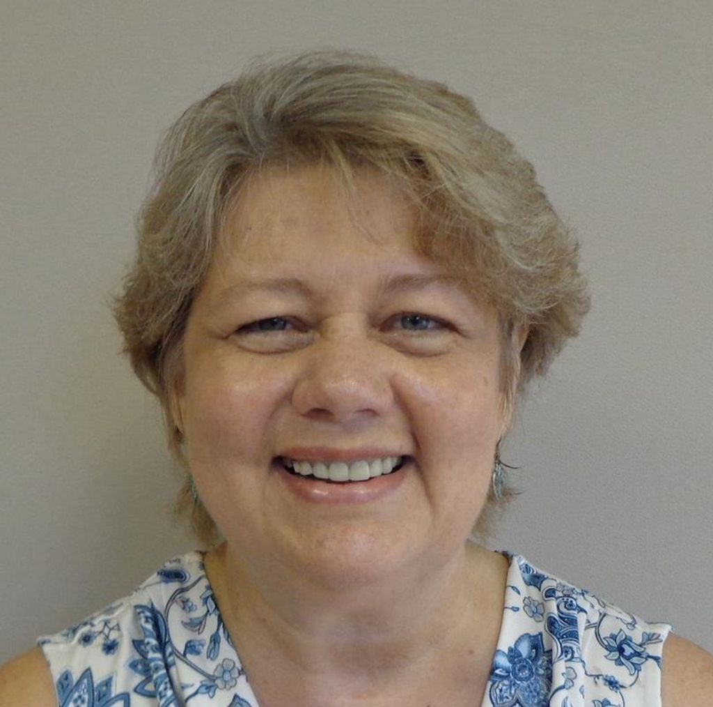 Lisabeth Sturges Profile Photo