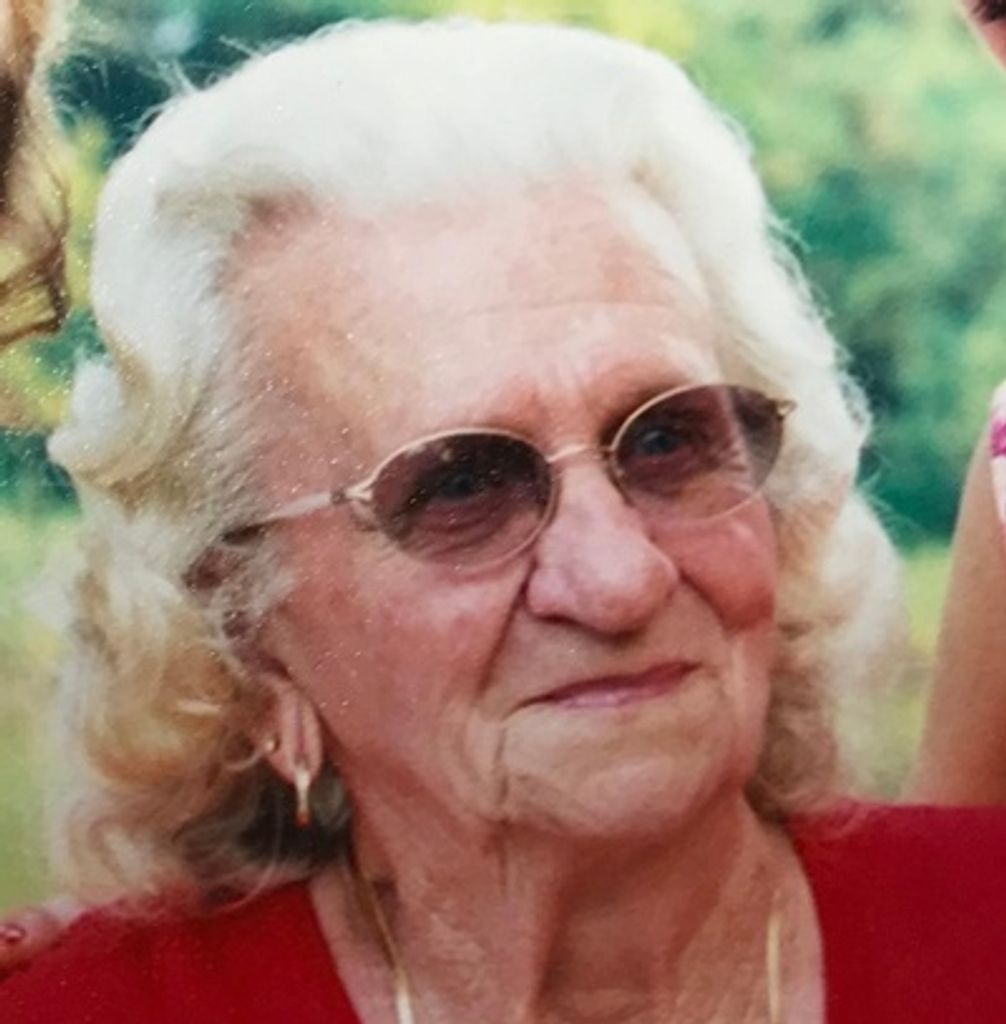 Helen Gloria Batten Profile Photo