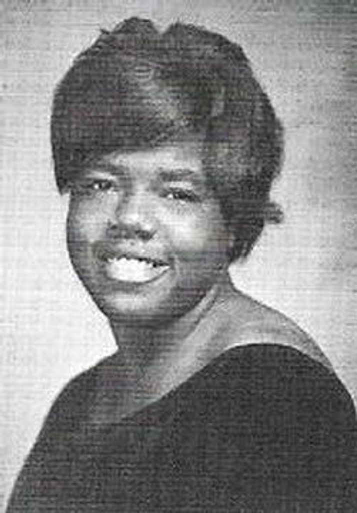 Joyce Delores Davis Simmons