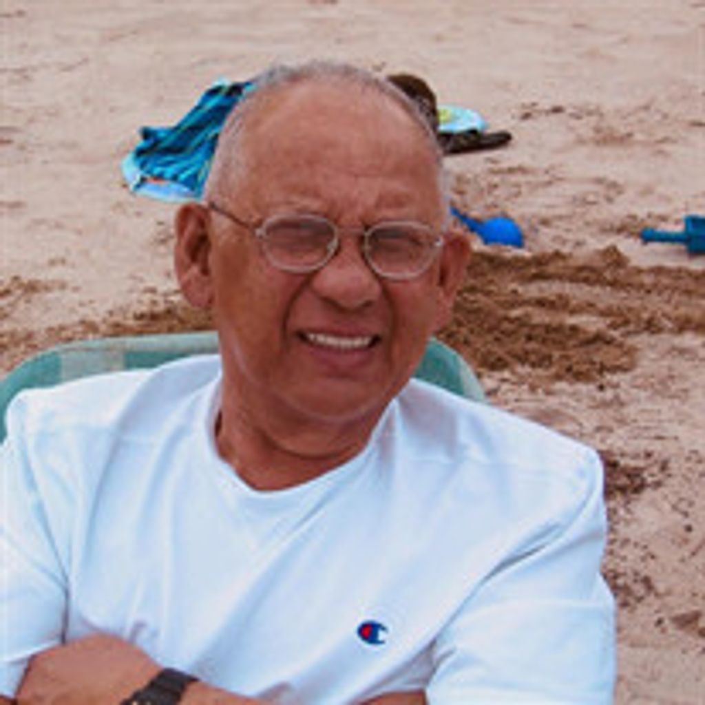 Henri Manikus Profile Photo