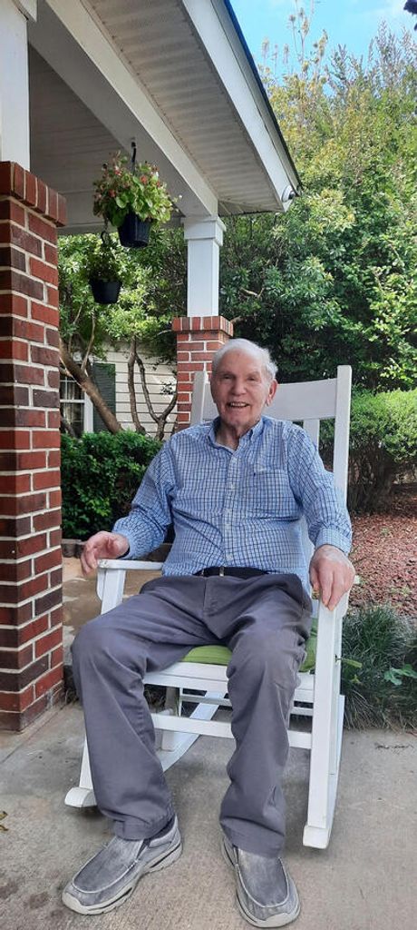 Gordon "Wayne" Bonner Profile Photo