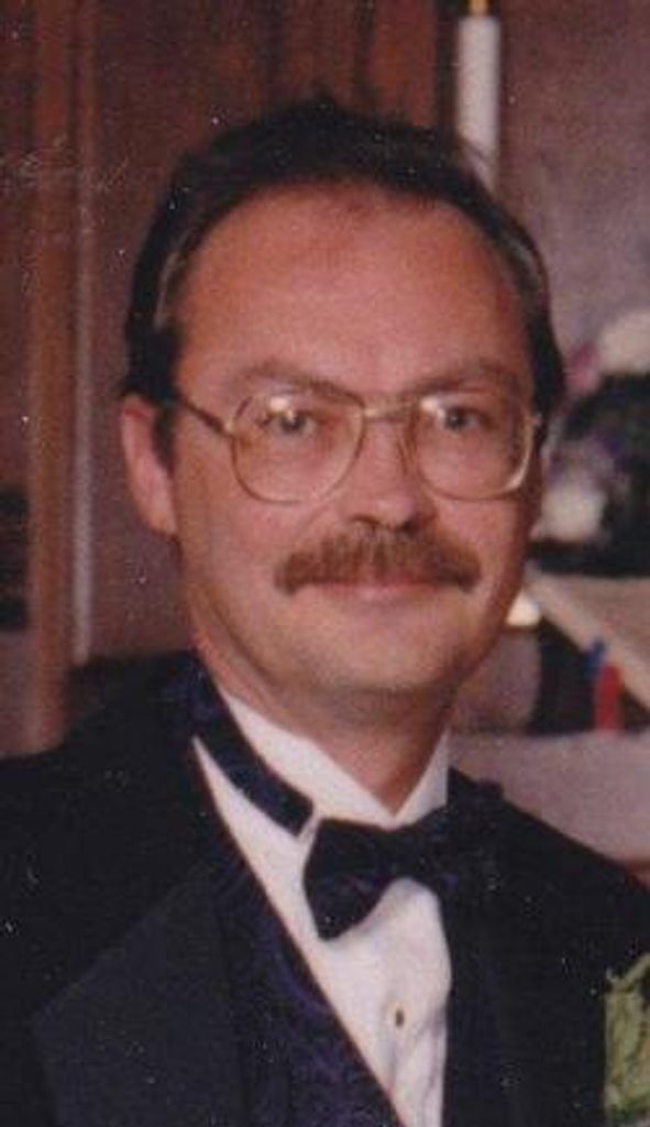 Patrick D Hanahan Profile Photo