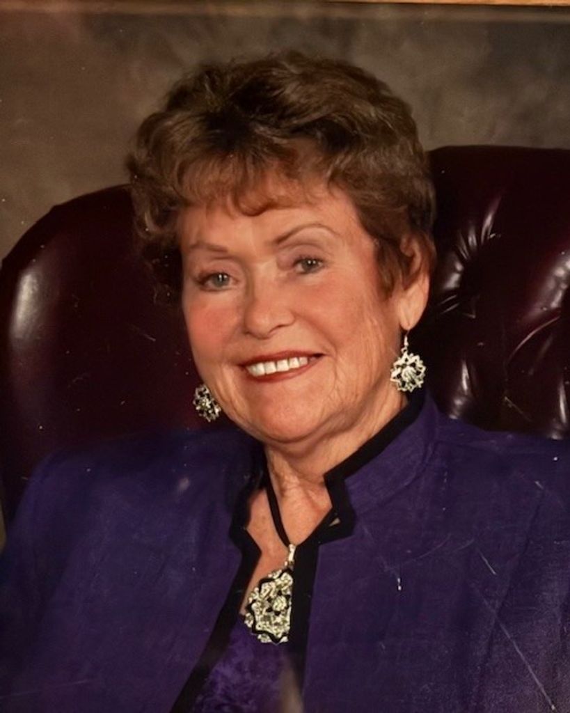 Retta Vondalea Ringer Profile Photo