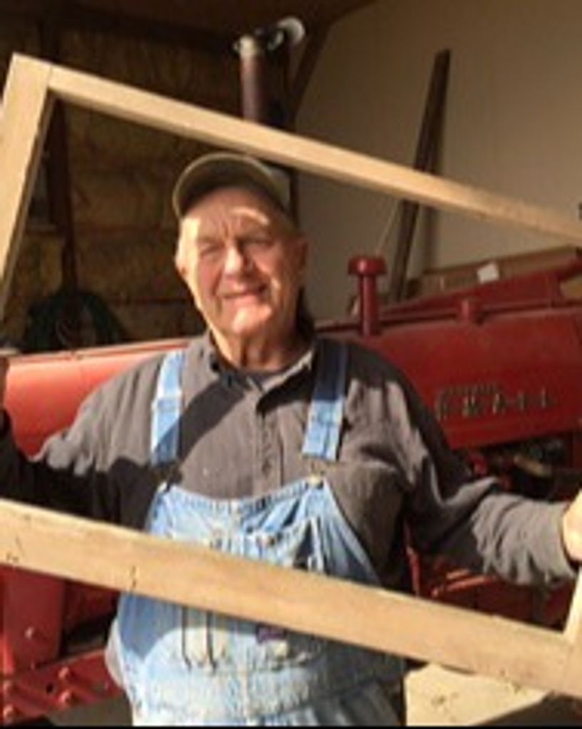 Dennis Kreis, 80, of Greenfield Profile Photo