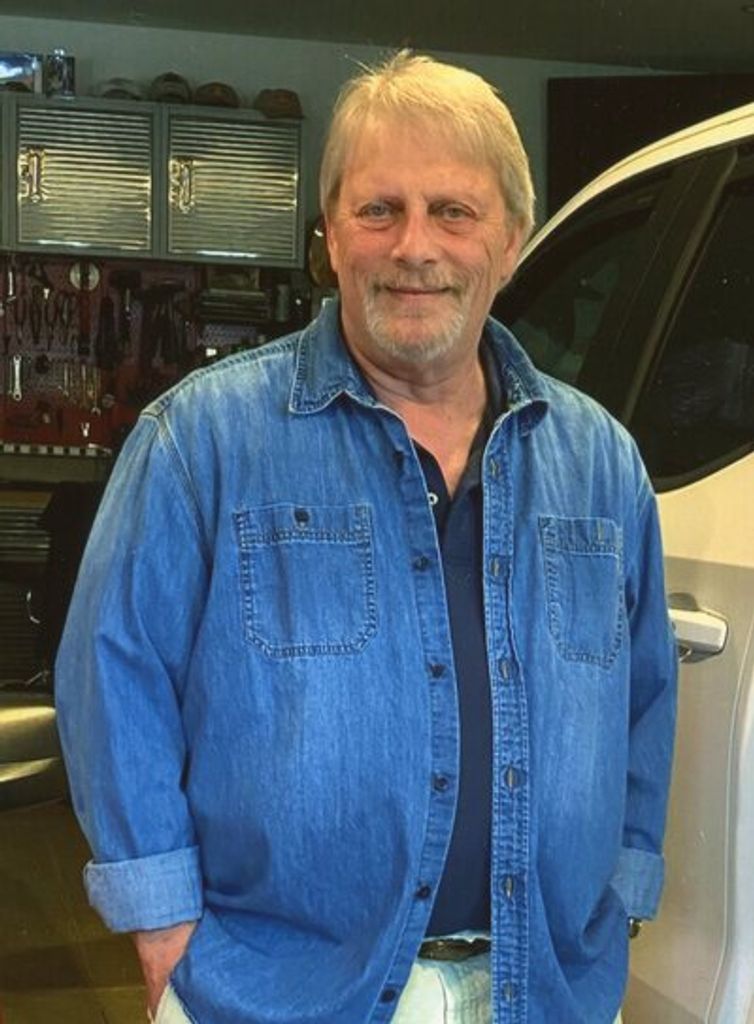 Michael E. Labelle Profile Photo