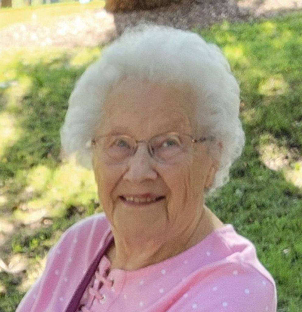 Clara R. Kamphaus Profile Photo