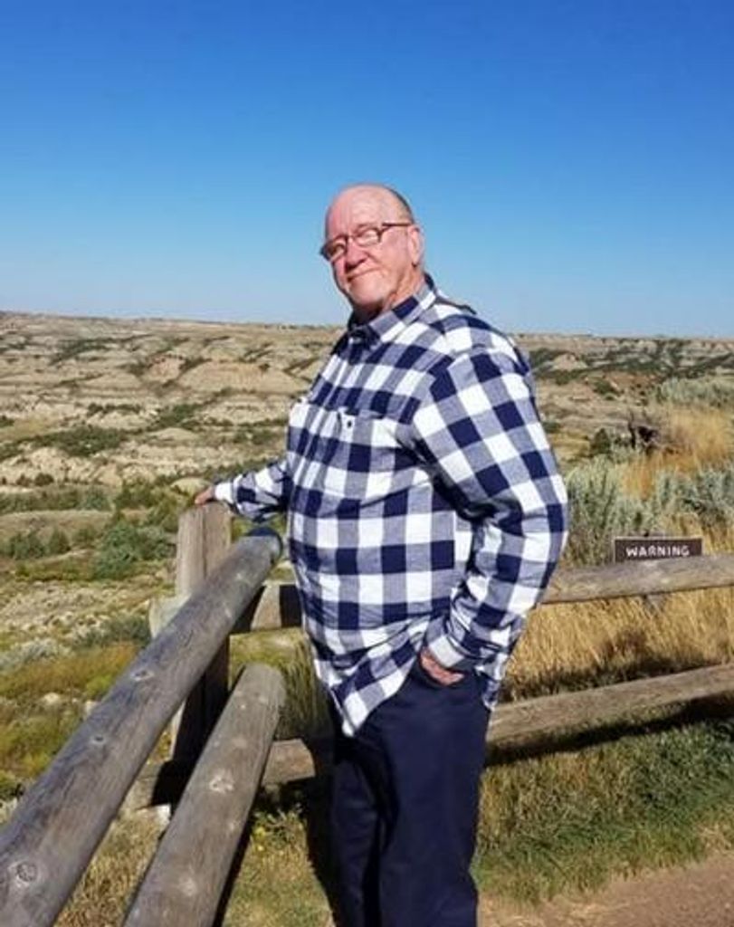 Elliot Andre Linne Profile Photo