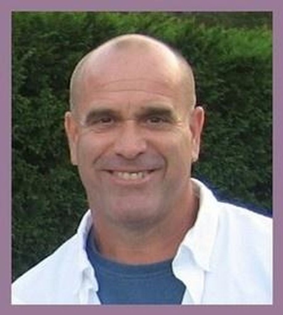 Scott R Thouren