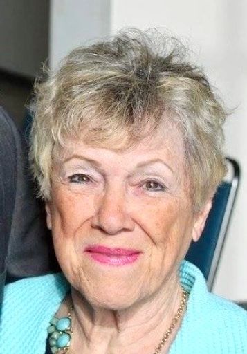 Ella Garst Profile Photo