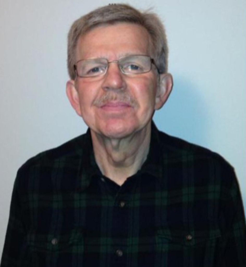 Robert James Vanderzalm Profile Photo