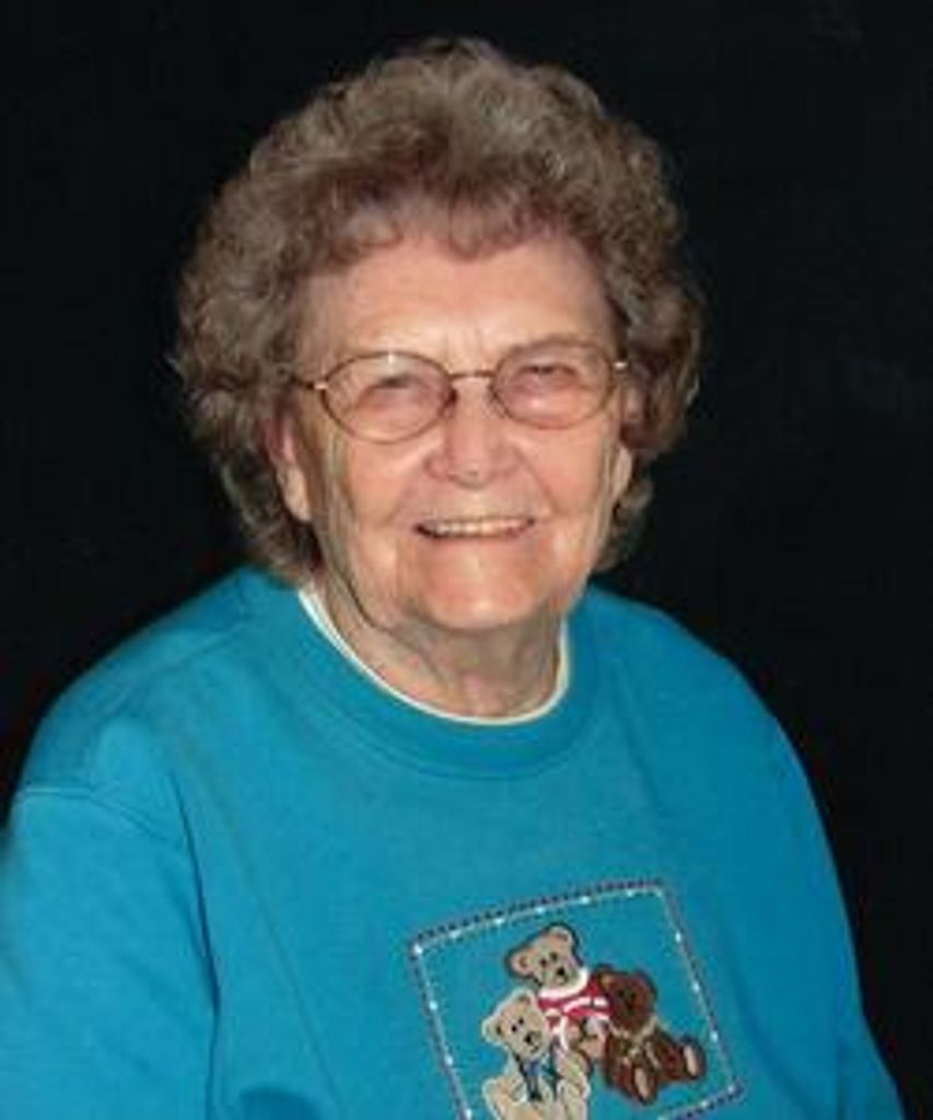 Maxine Lysne Profile Photo