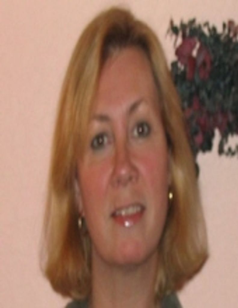 Stephanie  Eaton Thompson 