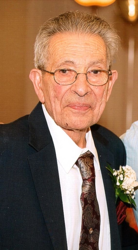 Domenic J. Dinatale Profile Photo