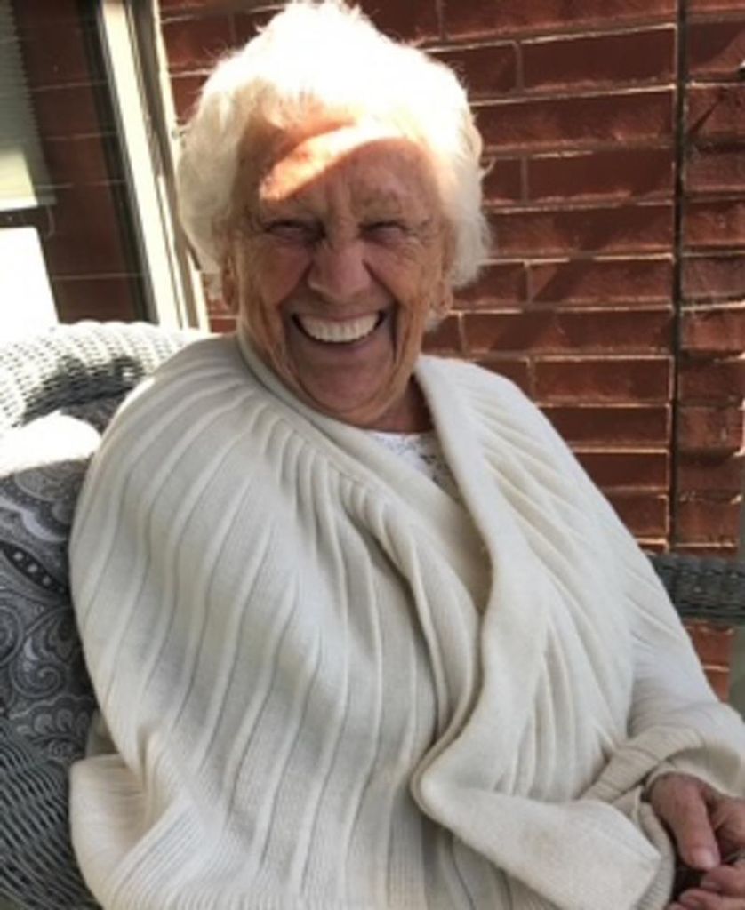 Ann Slade Profile Photo