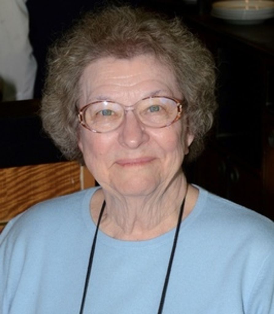 Gwendolyn (Rusler) Moreland