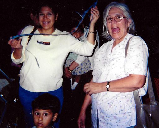 Yolanda C. Gonzalez photo gallery thumbnail 115 of 357