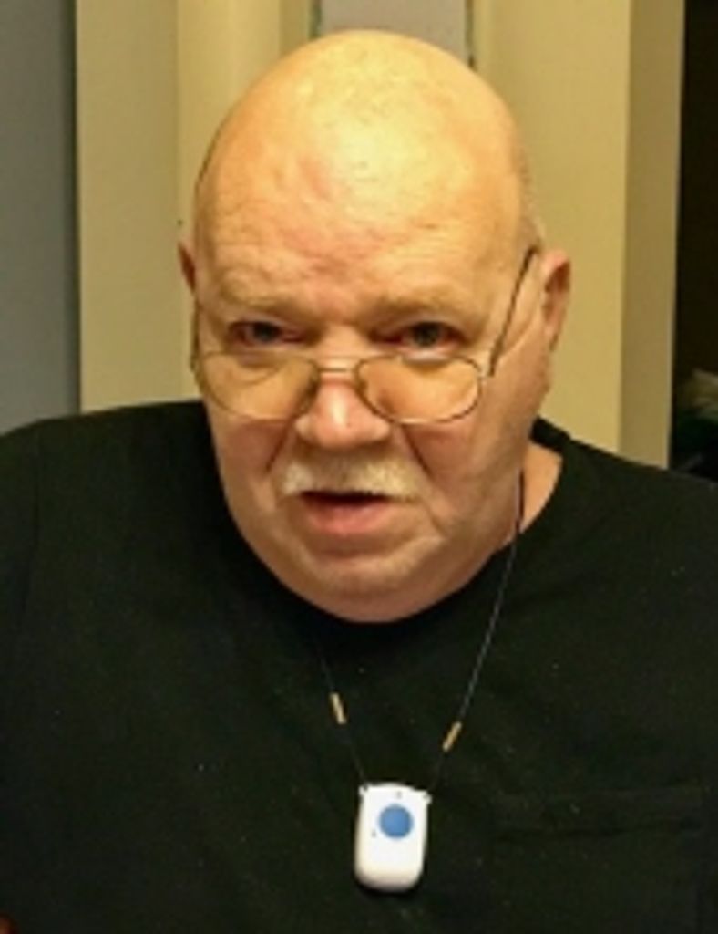 Robert Lloyd Navarre