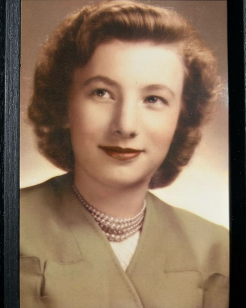 Evelyn E. Pelinski Profile Photo
