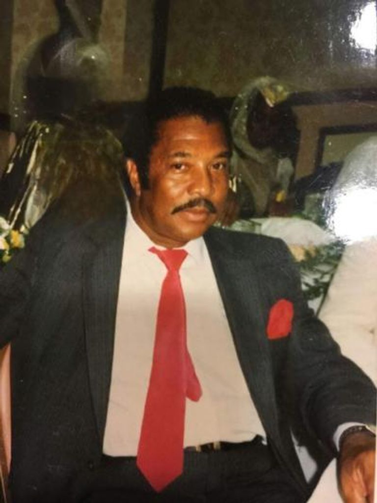 Hughes Carswell Profile Photo