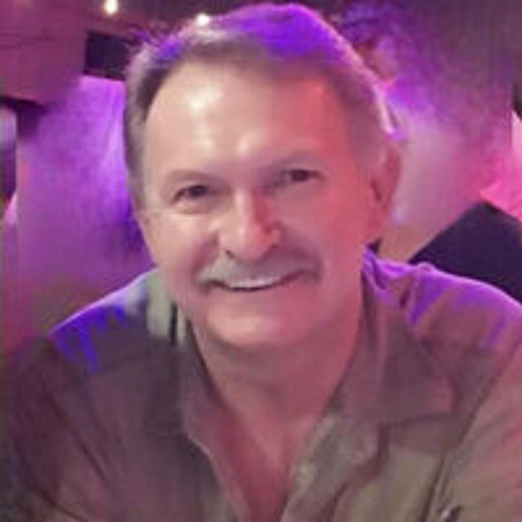 Bobby Lea Davis Profile Photo