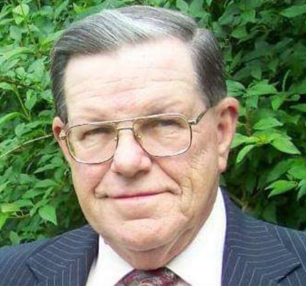 Frank W Hartshorne