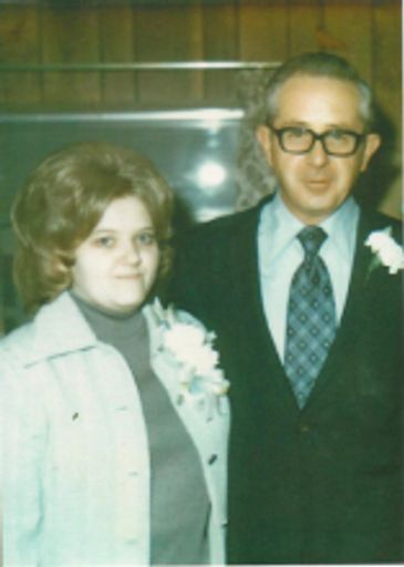 Clifford 'Cliff" C. Jacobs photo gallery thumbnail 5 of 9