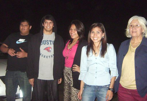 Yolanda C. Gonzalez photo gallery thumbnail 194 of 357
